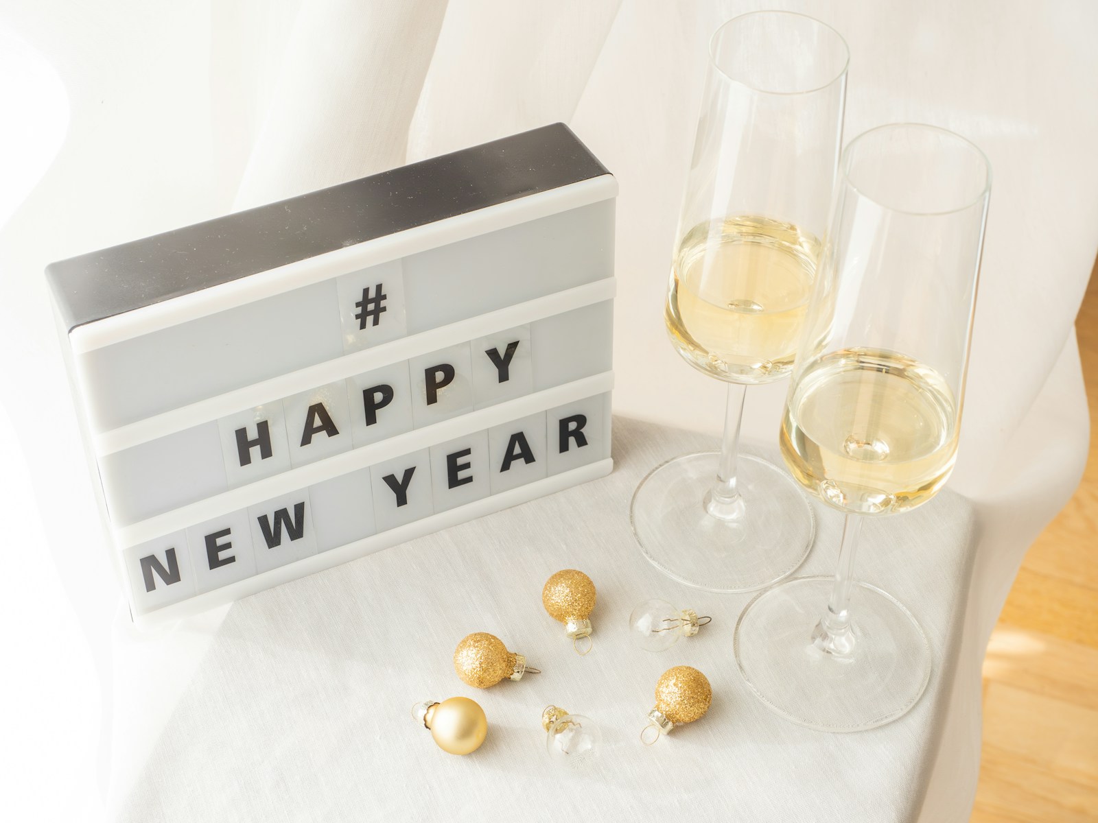 Just for Today NA for 2025 – A New Year of Hope and Commitment in Recovery ust for Today NA for 2025 – A reminder of the choices we face in recovery, with wine glasses on a table symbolizing the need for mindfulness and sobriety.
